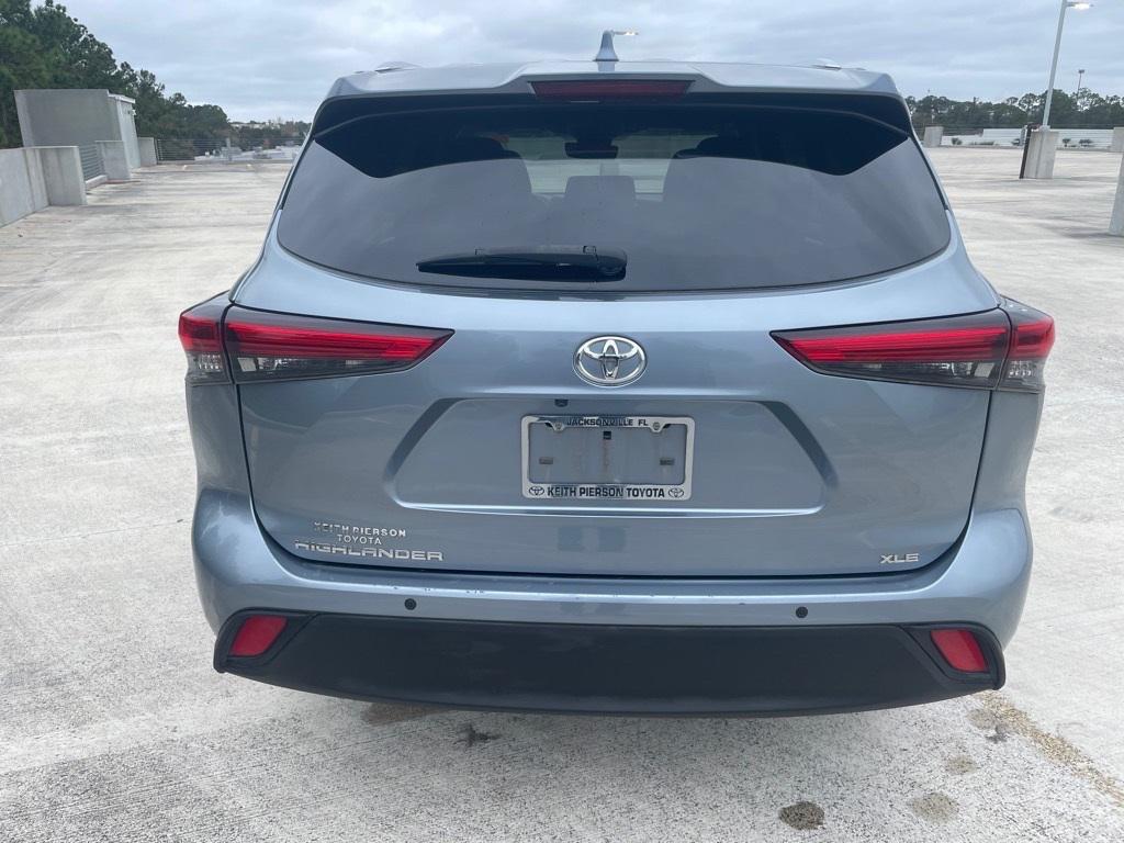 used 2020 Toyota Highlander car, priced at $25,477