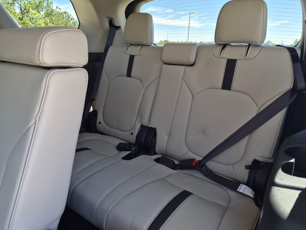 new 2026 Honda Pilot car, priced at $47,065