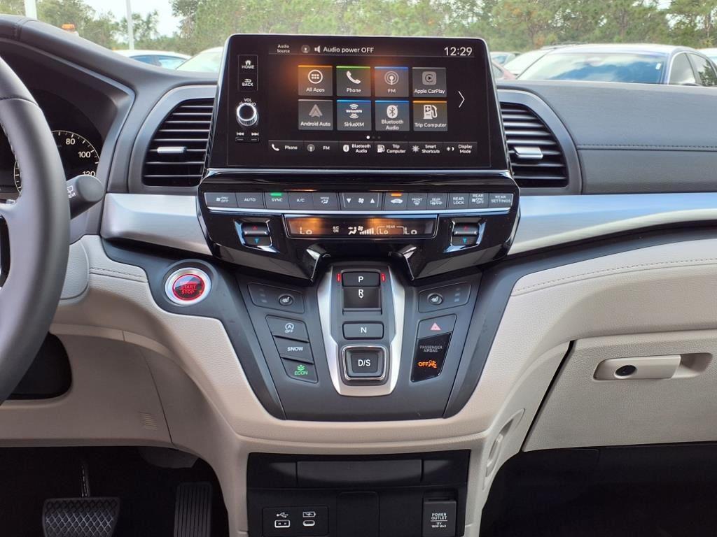 new 2026 Honda Odyssey car, priced at $43,218