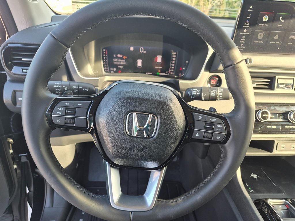 new 2026 Honda Pilot car, priced at $55,785