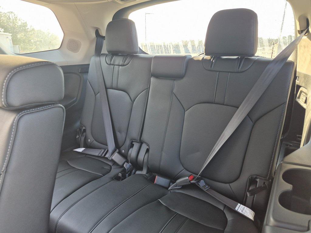 new 2026 Honda Pilot car, priced at $55,785