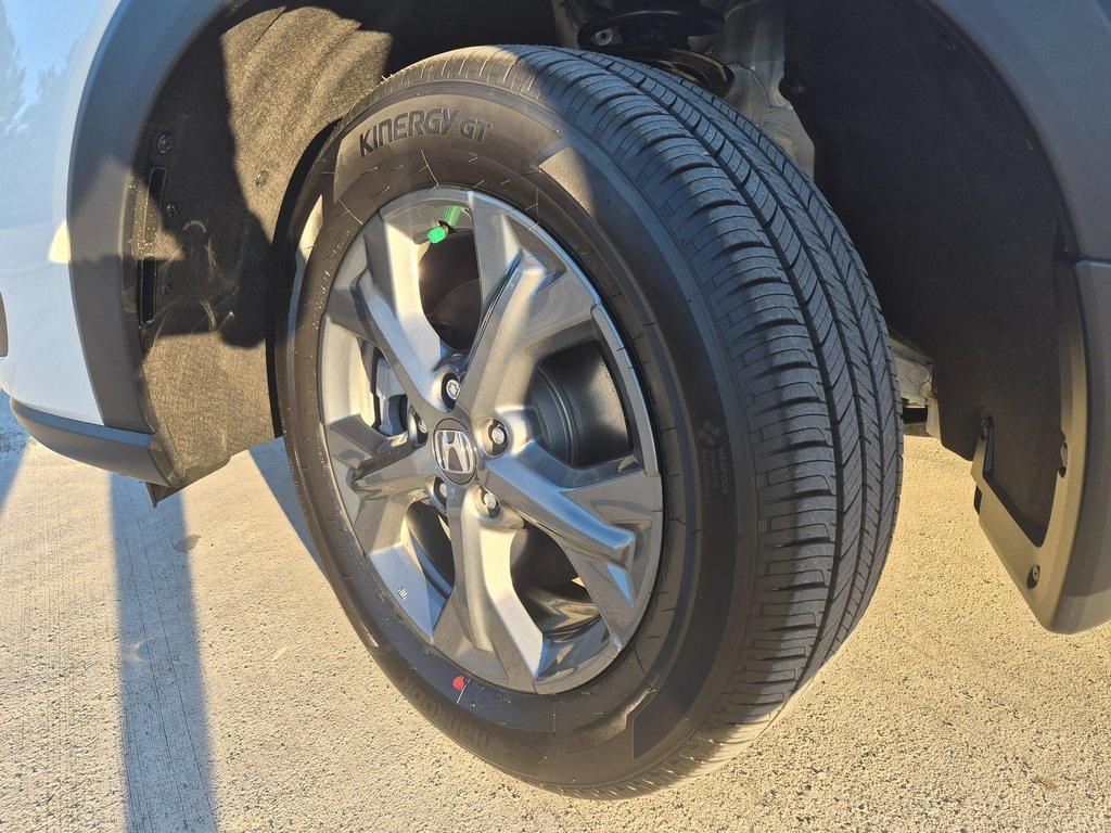 new 2026 Honda HR-V car, priced at $28,721