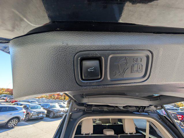 used 2022 Ford Expedition Max car, priced at $53,000