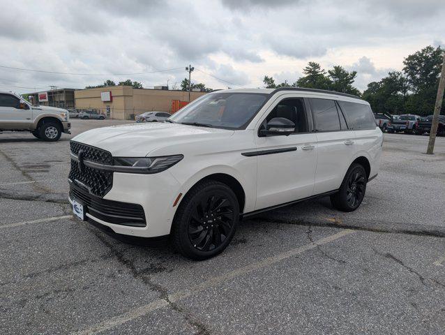 new 2025 Lincoln Navigator car, priced at $95,818
