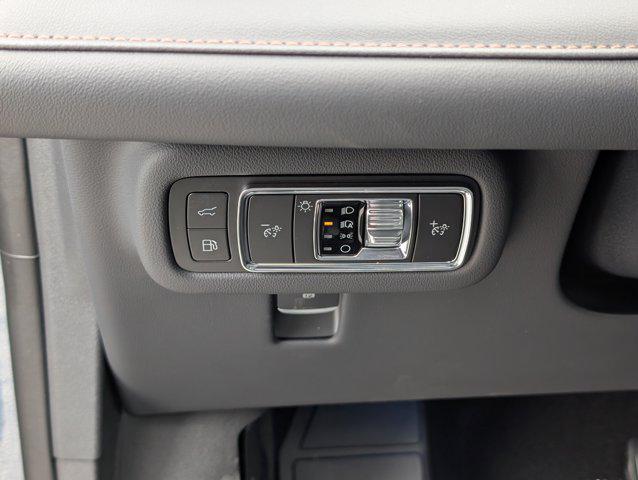 new 2026 Lincoln Nautilus car, priced at $73,795