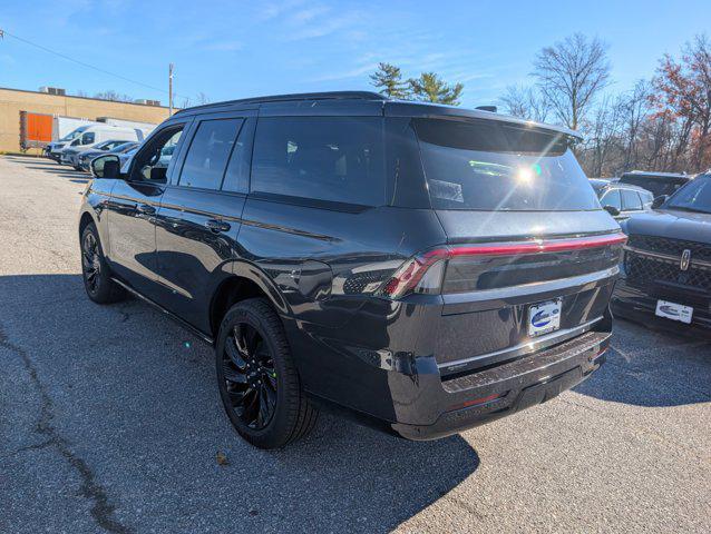 new 2025 Lincoln Navigator car, priced at $106,162