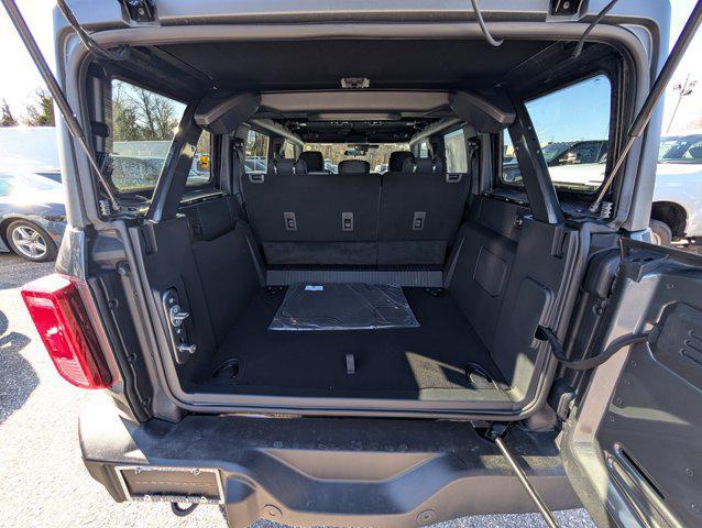 new 2025 Ford Bronco car, priced at $45,930