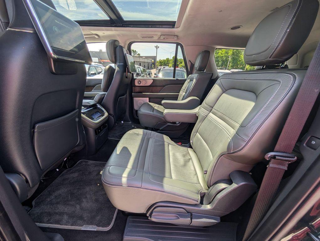 used 2022 Lincoln Navigator car, priced at $60,300