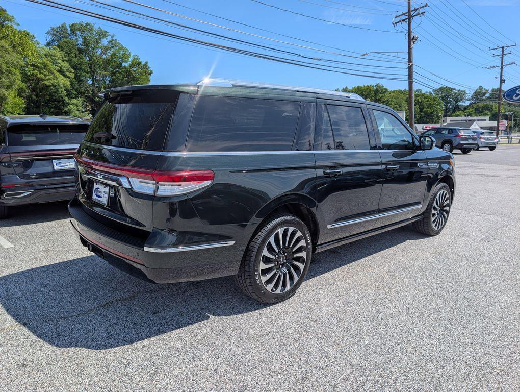 used 2022 Lincoln Navigator car, priced at $60,300