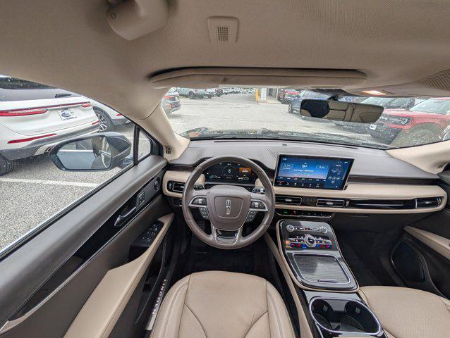 used 2022 Lincoln Nautilus car, priced at $35,800