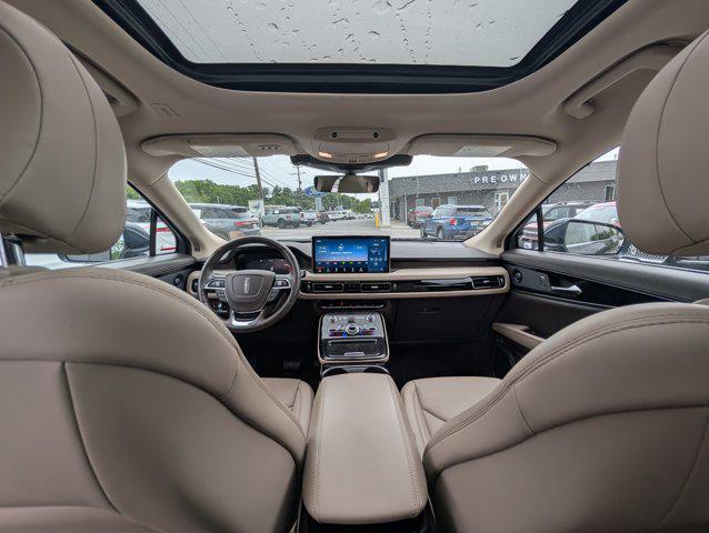 used 2022 Lincoln Nautilus car, priced at $35,800