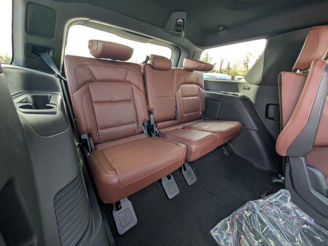 new 2026 Lincoln Navigator car, priced at $105,640