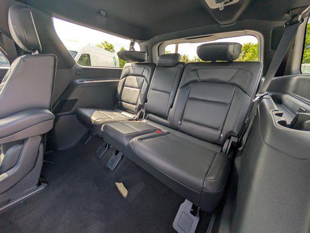 new 2026 Lincoln Navigator car, priced at $104,553