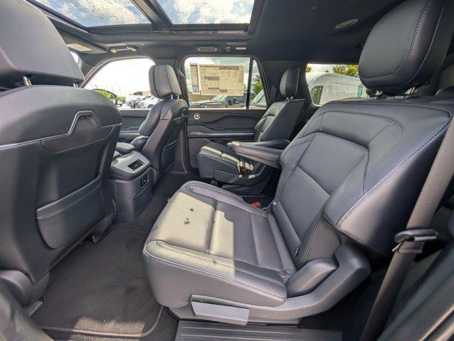 new 2026 Lincoln Navigator car, priced at $104,553