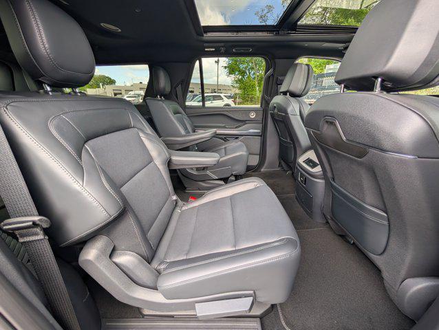 new 2026 Lincoln Navigator car, priced at $104,553