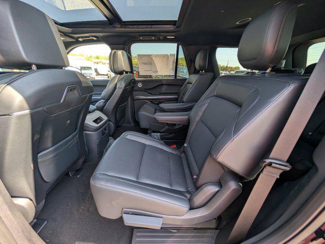 new 2026 Lincoln Navigator car, priced at $101,043
