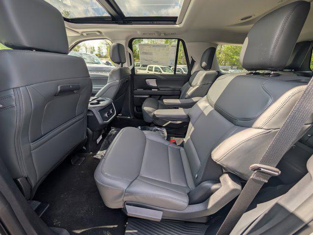 new 2026 Ford Expedition car, priced at $69,676