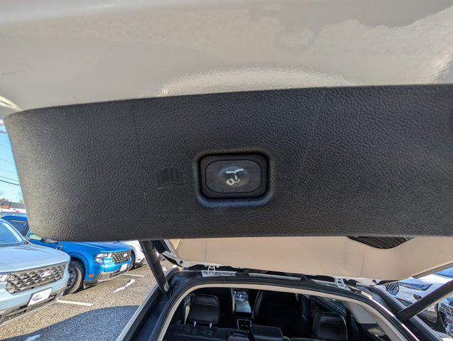 used 2021 Lincoln Nautilus car, priced at $28,000