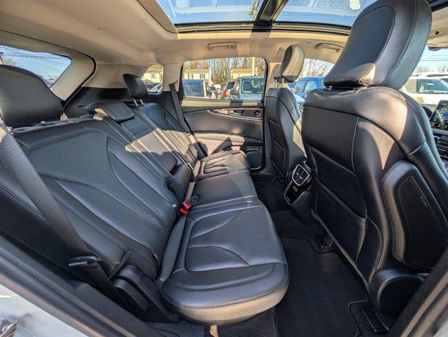 used 2021 Lincoln Nautilus car, priced at $28,000