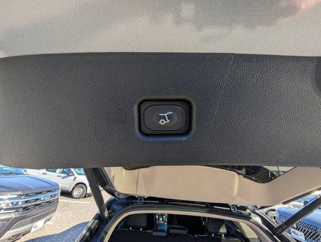 used 2022 Lincoln Nautilus car, priced at $31,750