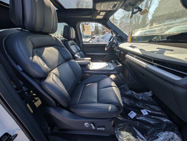 new 2026 Lincoln Navigator car, priced at $102,063
