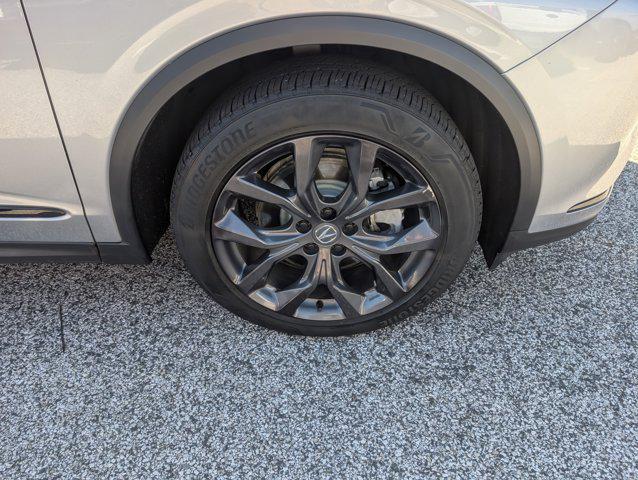 used 2022 Acura MDX car, priced at $37,250