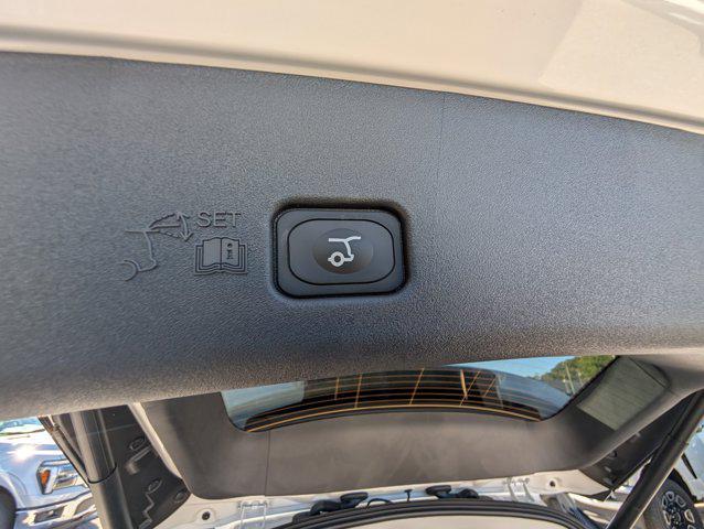 new 2026 Lincoln Nautilus car, priced at $59,827