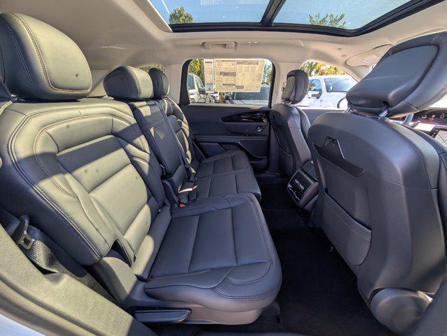 new 2026 Lincoln Nautilus car, priced at $59,827