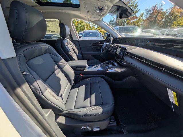 new 2026 Lincoln Nautilus car, priced at $59,827