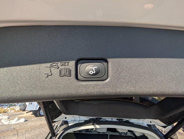 new 2026 Lincoln Nautilus car, priced at $70,843