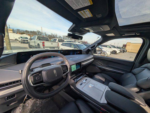 new 2026 Lincoln Navigator car, priced at $115,585