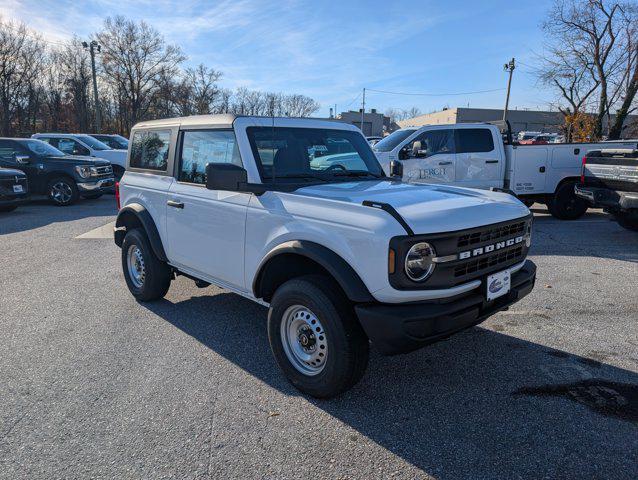new 2025 Ford Bronco car, priced at $42,040