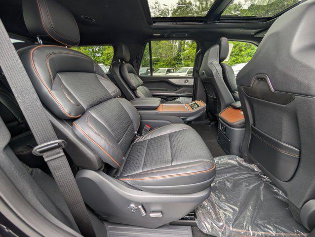 new 2026 Lincoln Navigator car, priced at $116,900