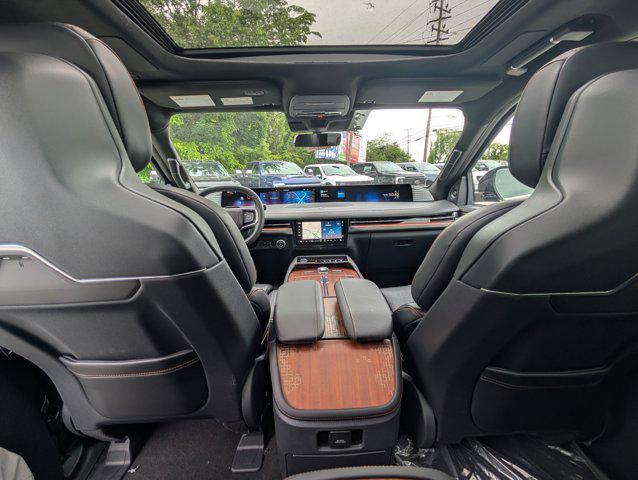 new 2026 Lincoln Navigator car, priced at $116,900
