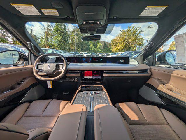 new 2025 Lincoln Navigator car, priced at $120,585