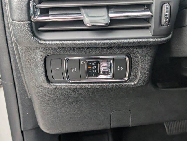 used 2022 Lincoln Corsair car, priced at $25,500