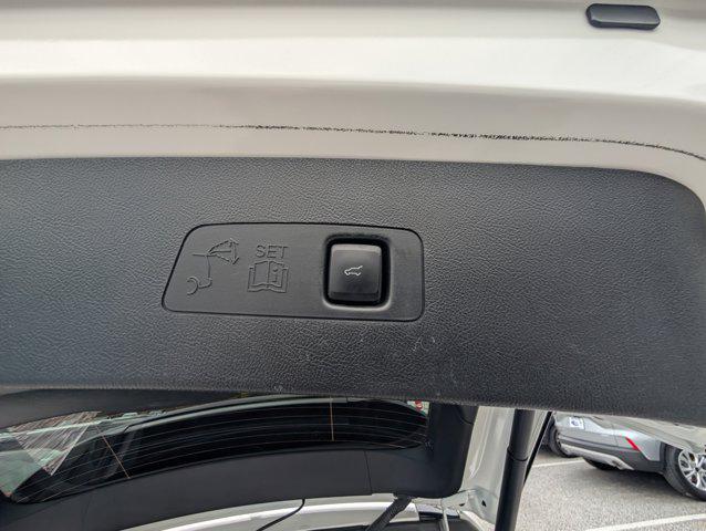 used 2022 Lincoln Corsair car, priced at $25,500