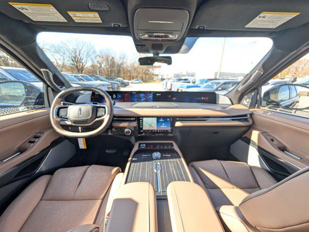 new 2025 Lincoln Navigator car, priced at $122,835