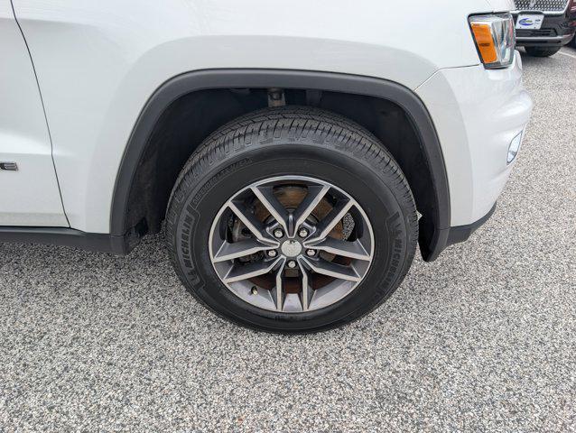 used 2017 Jeep Grand Cherokee car, priced at $15,750