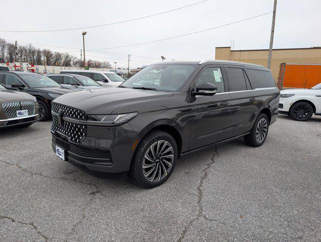 new 2025 Lincoln Navigator car, priced at $124,590