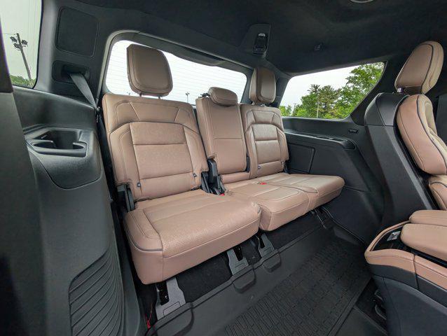 new 2026 Lincoln Navigator car, priced at $116,900