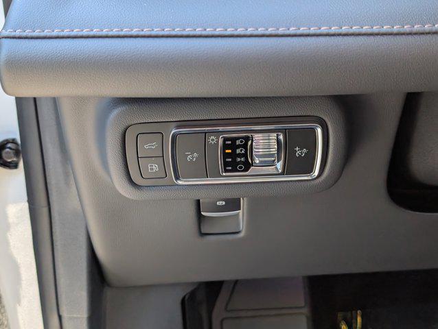 new 2026 Lincoln Nautilus car, priced at $63,542