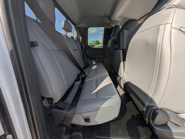 new 2025 Ford F-450 car, priced at $100,325