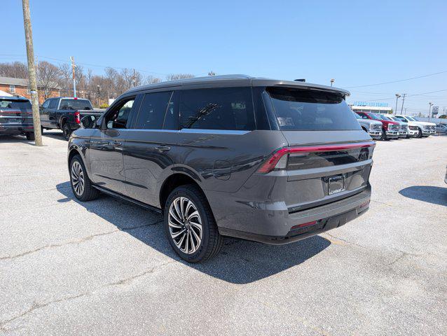 new 2026 Lincoln Navigator car, priced at $124,665
