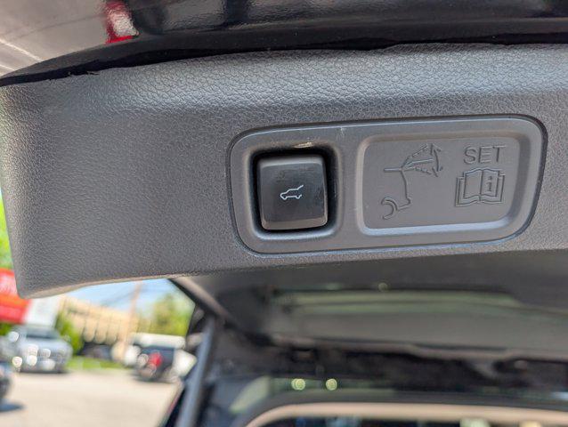 used 2022 Ford Expedition Max car, priced at $43,800