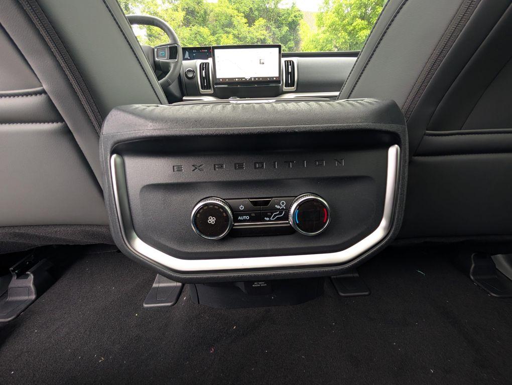new 2026 Ford Expedition car, priced at $70,528