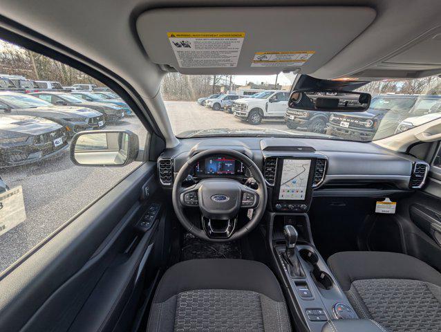 new 2025 Ford Ranger car, priced at $40,235