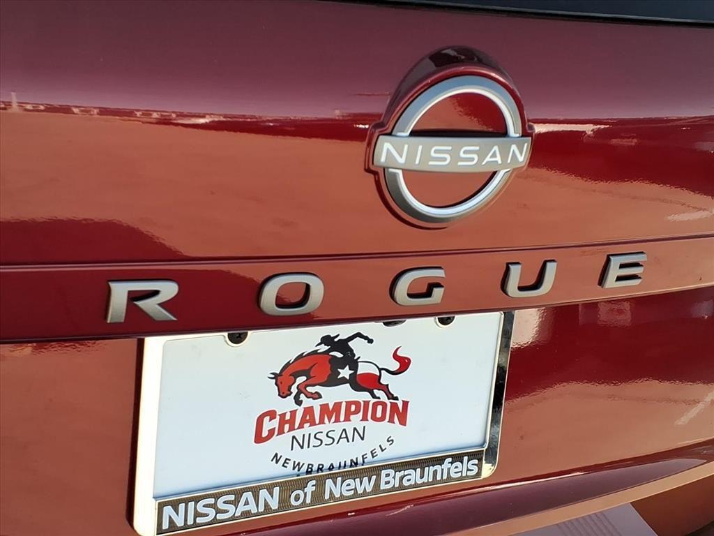 new 2026 Nissan Rogue car, priced at $27,500