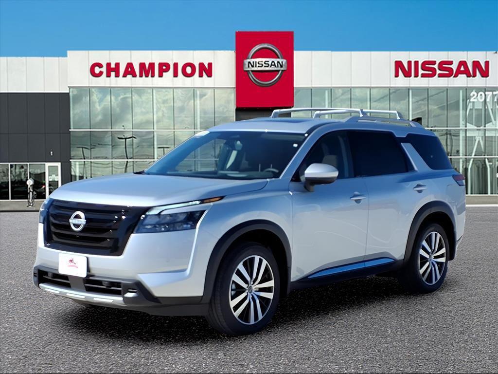 new 2025 Nissan Pathfinder car, priced at $42,370