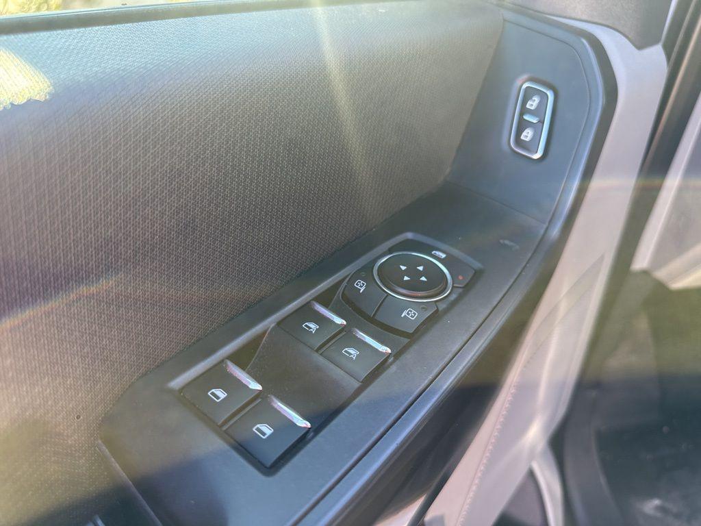 used 2021 Ford F-150 car, priced at $30,500